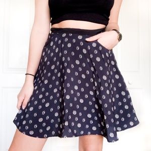Urban Outfitters Floral Pocket Skirt Size 0